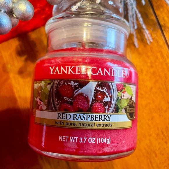 Yankee Candle Other - Yankee Candle Red Raspberry Jar Candle New